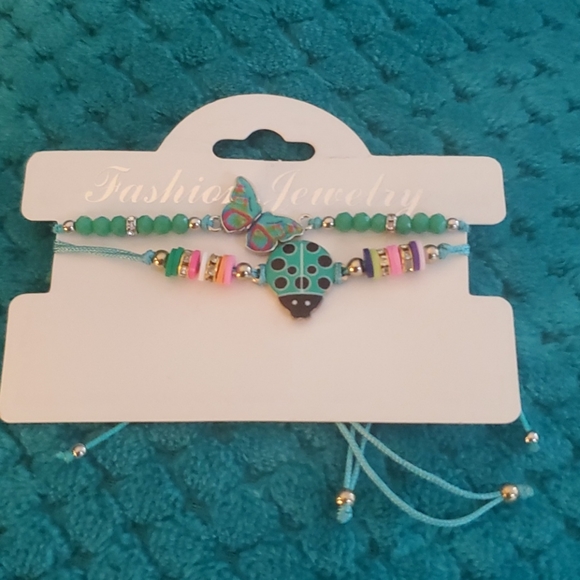 Ankle bracelet with butterfly 🦋and 🐞 in blue - Picture 1 of 3